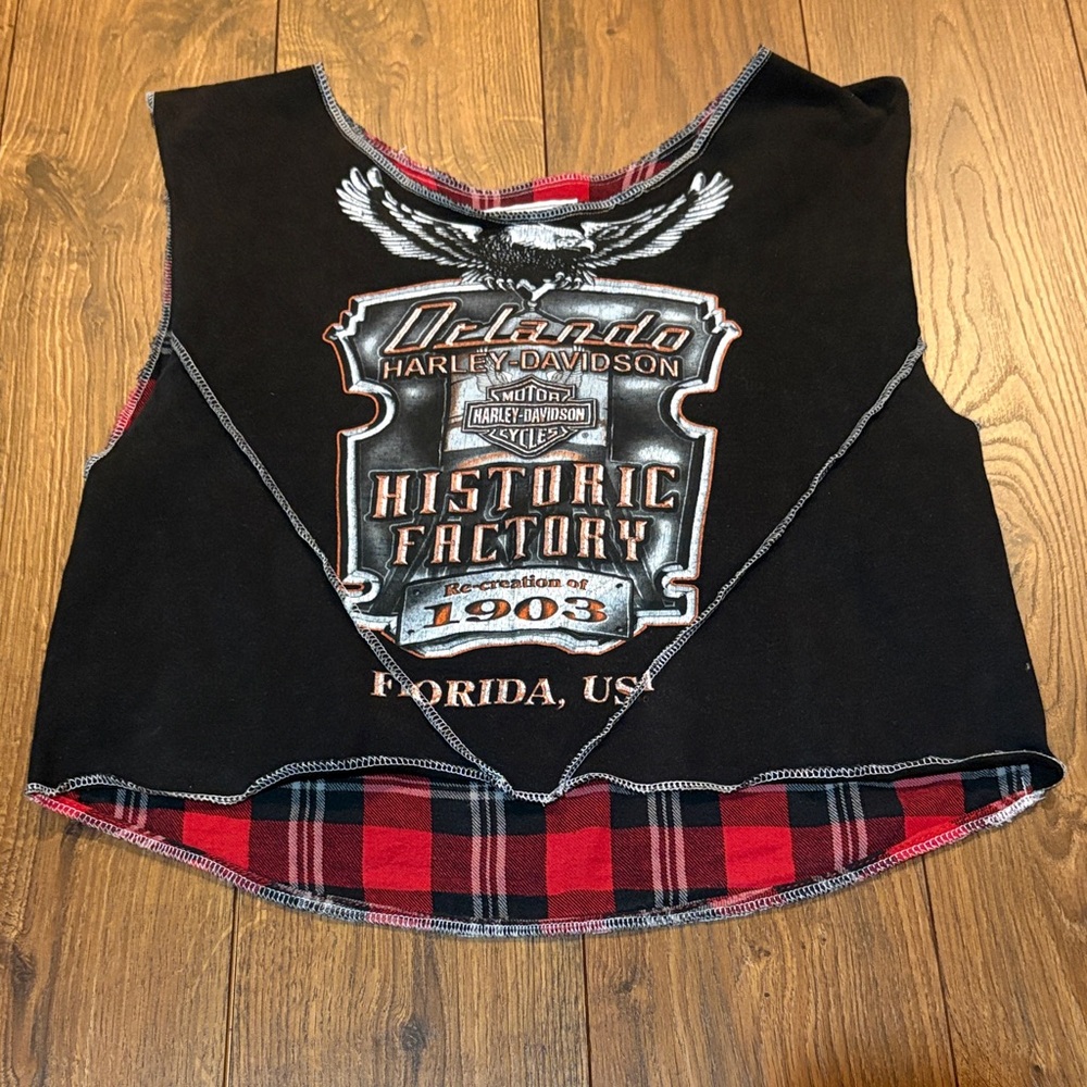 Harley-Davidson Black and Red One of a kind Graphic Tank